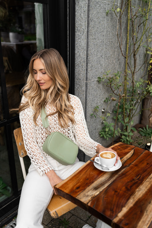 Mini Messenger - Pastel Green