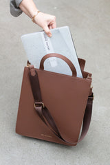 Laptop Shopper - Camel