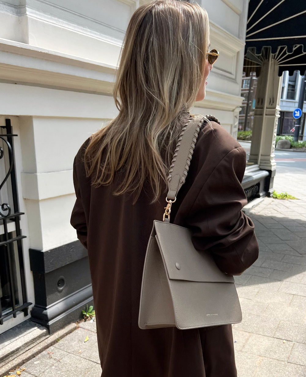 TO BE CHIC アルパカボレロ 公式】TO BE CHIC(トゥービーシック)のファッション通販 - SANYO